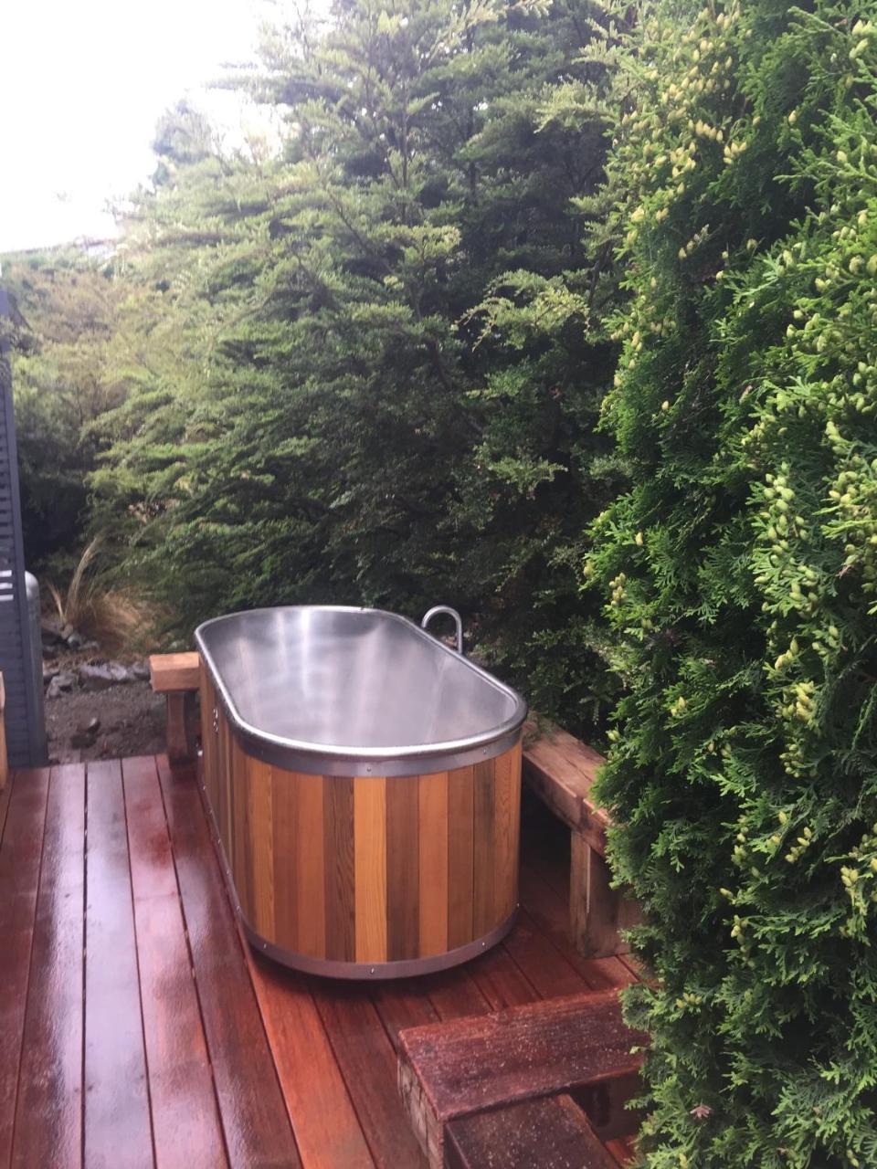 Black Beech House With Stunning Outdoor Bath Lake Tekapo Ngoại thất bức ảnh