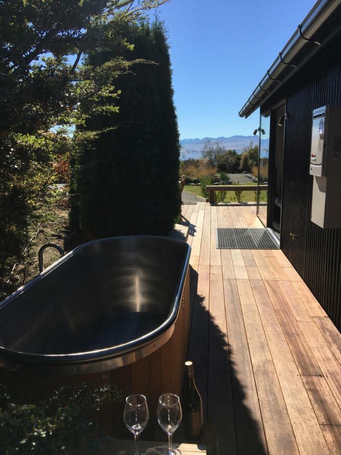 Black Beech House With Stunning Outdoor Bath Lake Tekapo Ngoại thất bức ảnh